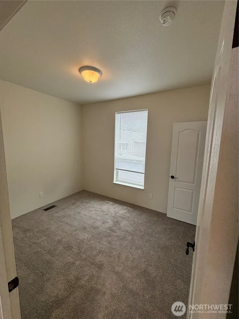 1321 Fort Walla Walla WA 99362