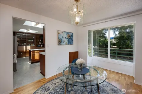 12822 NE 68th Street Kirkland WA 98033
