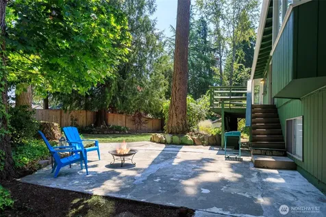 12822 NE 68th Street Kirkland WA 98033