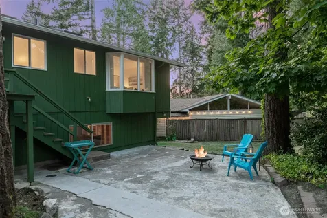 12822 NE 68th Street Kirkland WA 98033