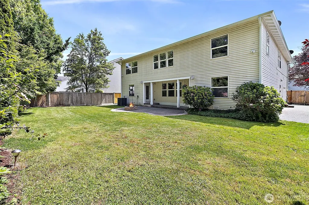 20106 101st Street E Bonney Lake WA 98391