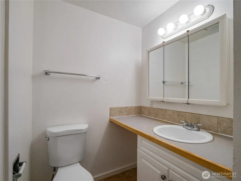 20030 66th Place W Lynnwood WA 98036