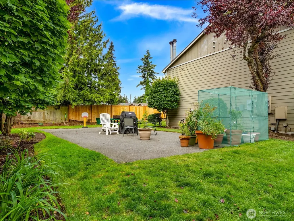 20030 66th Place W Lynnwood WA 98036