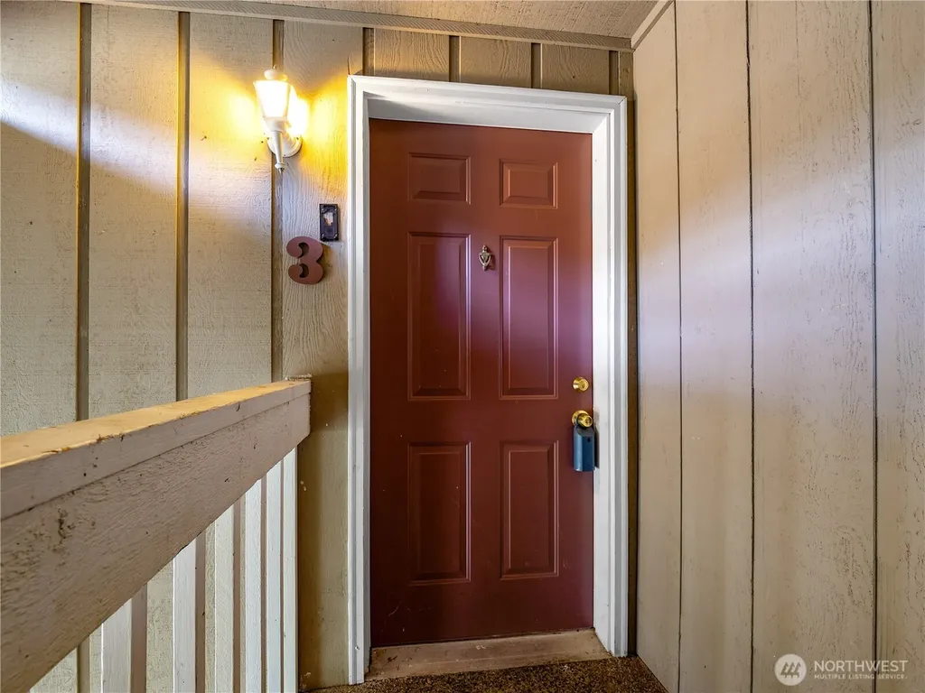 20030 66th Place W Lynnwood WA 98036