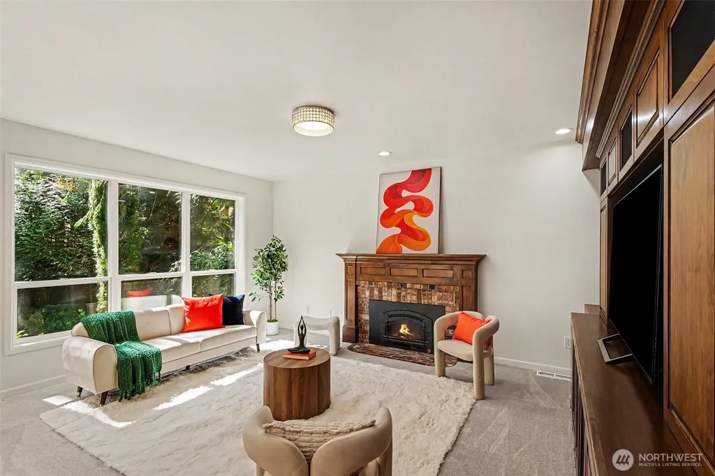 23405 SE 27th Court Sammamish WA 98075