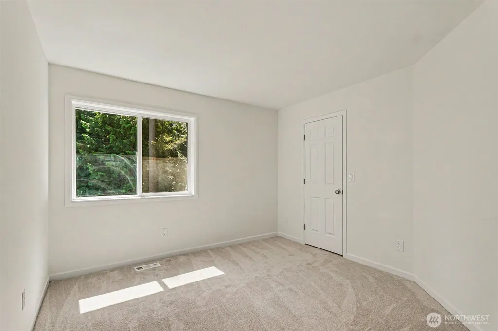 23405 SE 27th Court Sammamish WA 98075