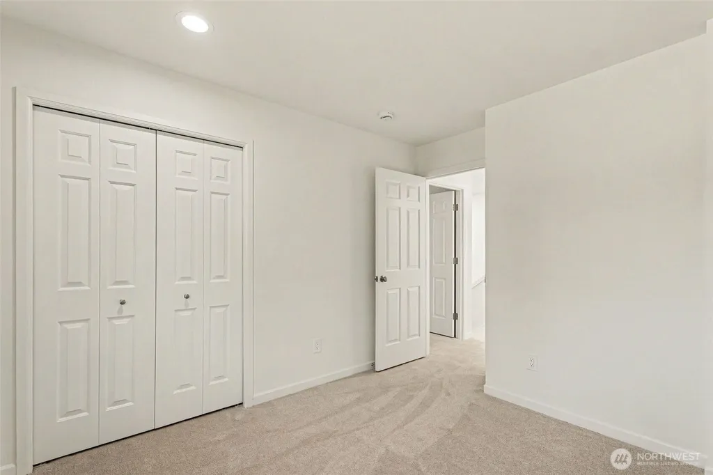 23405 SE 27th Court Sammamish WA 98075