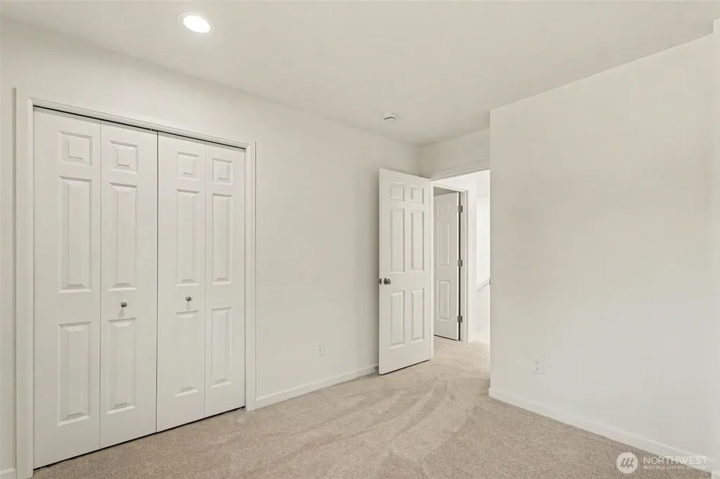 23405 SE 27th Court Sammamish WA 98075