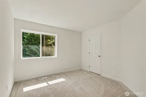 23405 SE 27th Court Sammamish WA 98075