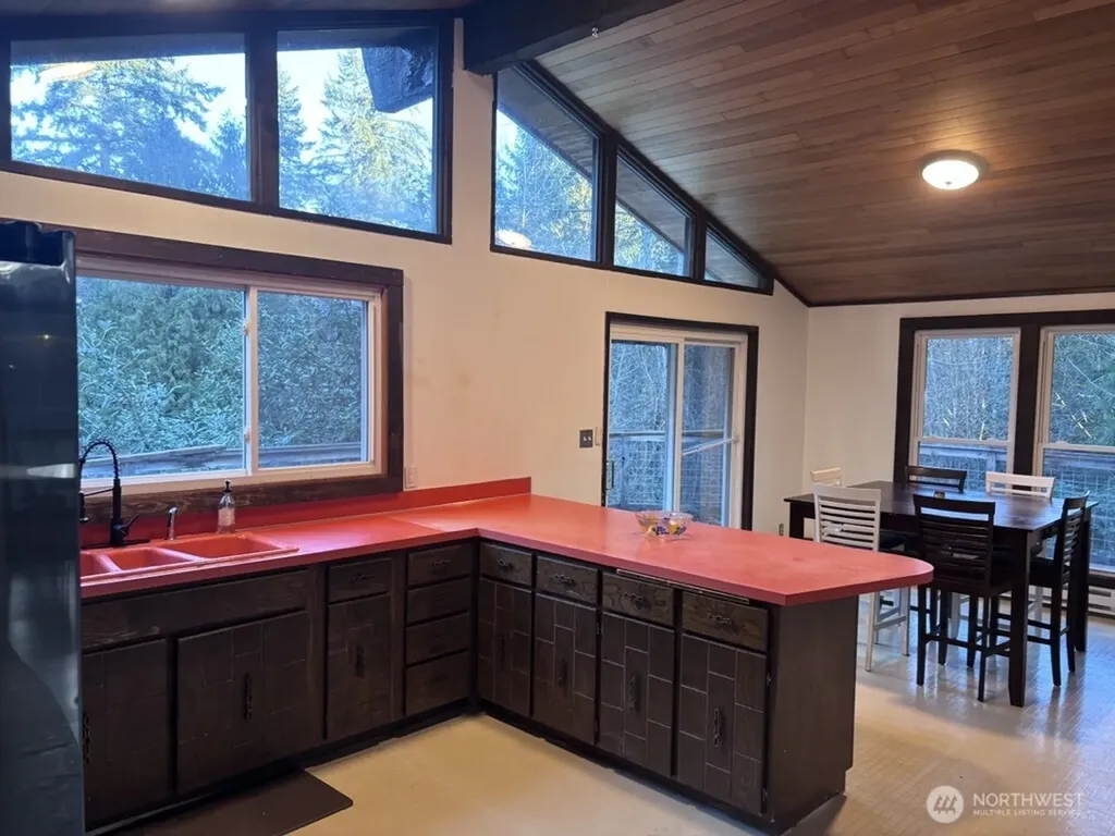22921 49th Avenue SE Bothell WA 98021