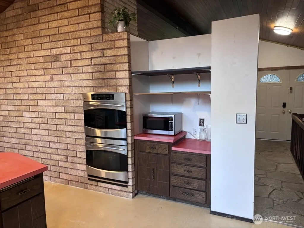 22921 49th Avenue SE Bothell WA 98021