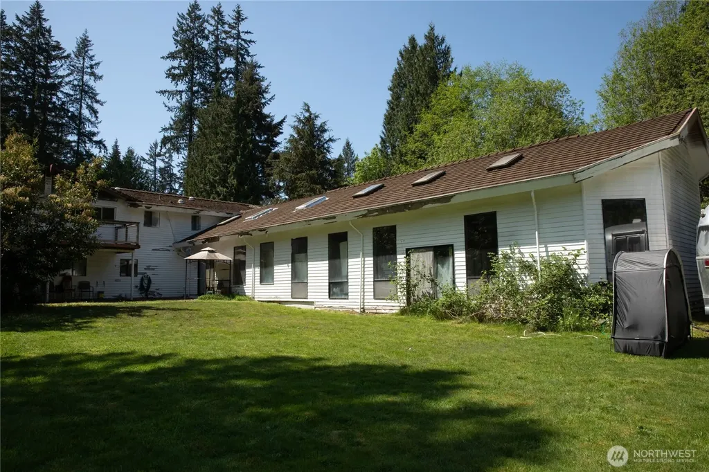 22921 49th Avenue SE Bothell WA 98021