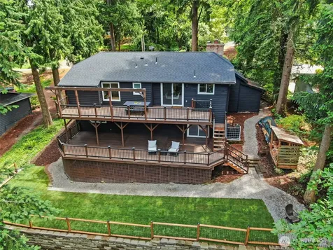 145 Mt Pilchuck Avenue SW Issaquah WA 98027