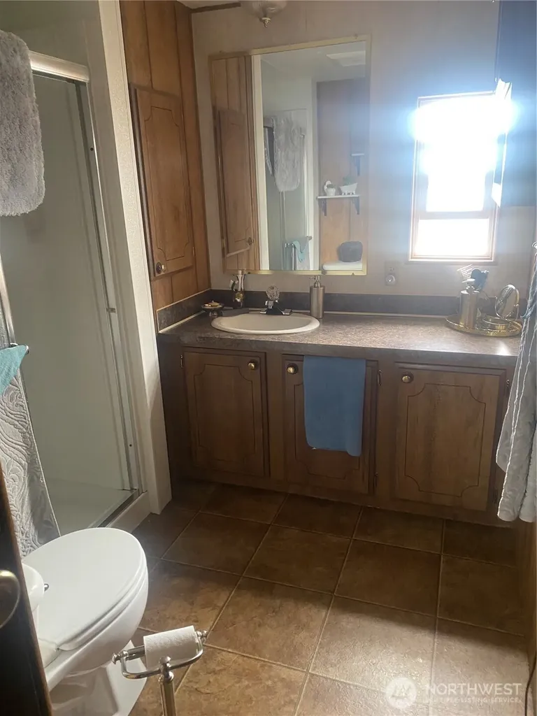2421 Leisure Lane Centralia WA 98531