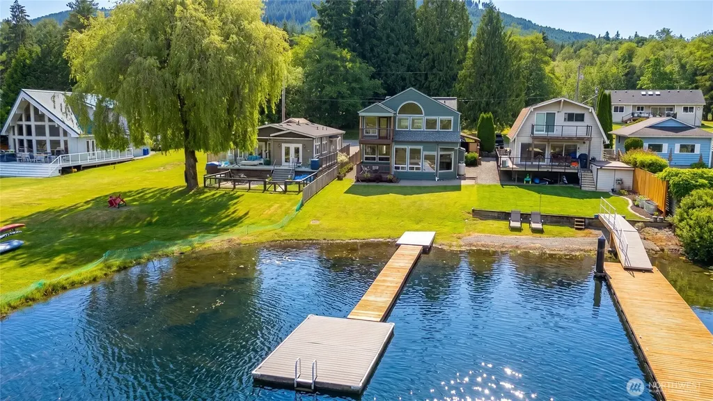 270 Shallow Shore Road Bellingham WA 98229