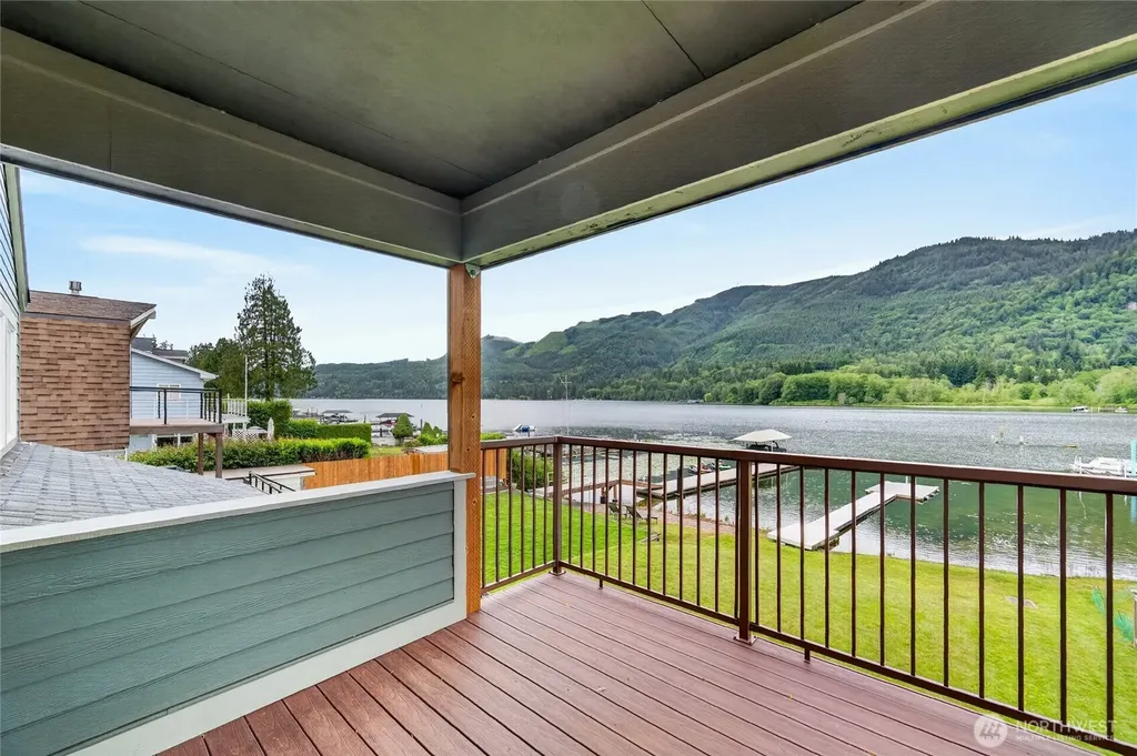 270 Shallow Shore Road Bellingham WA 98229
