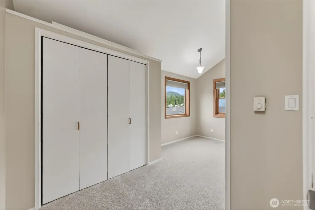 270 Shallow Shore Road Bellingham WA 98229