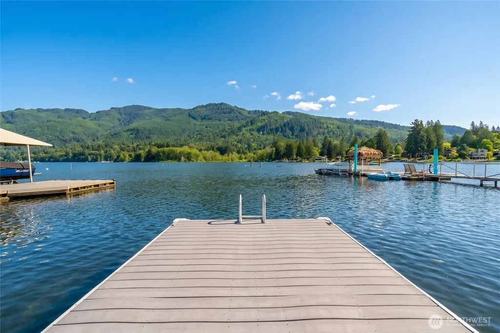 270 Shallow Shore Road Bellingham WA 98229