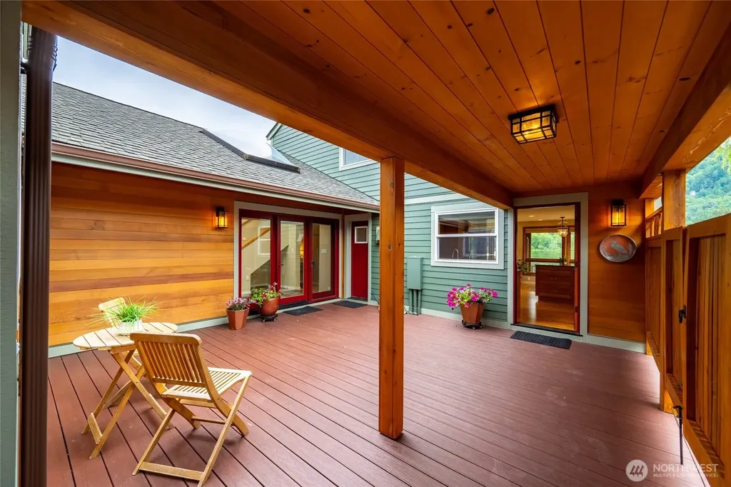 270 Shallow Shore Road Bellingham WA 98229