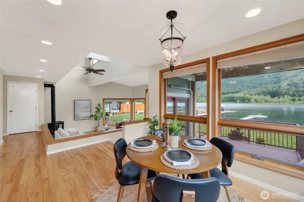 270 Shallow Shore Road Bellingham WA 98229