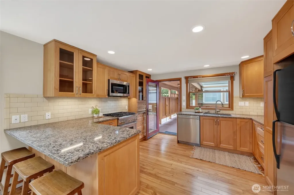 270 Shallow Shore Road Bellingham WA 98229