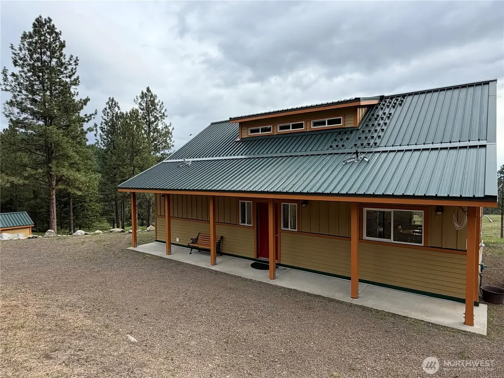 359 Bandtman Road Tonasket WA 98855