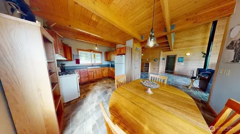 359 Bandtman Road Tonasket WA 98855