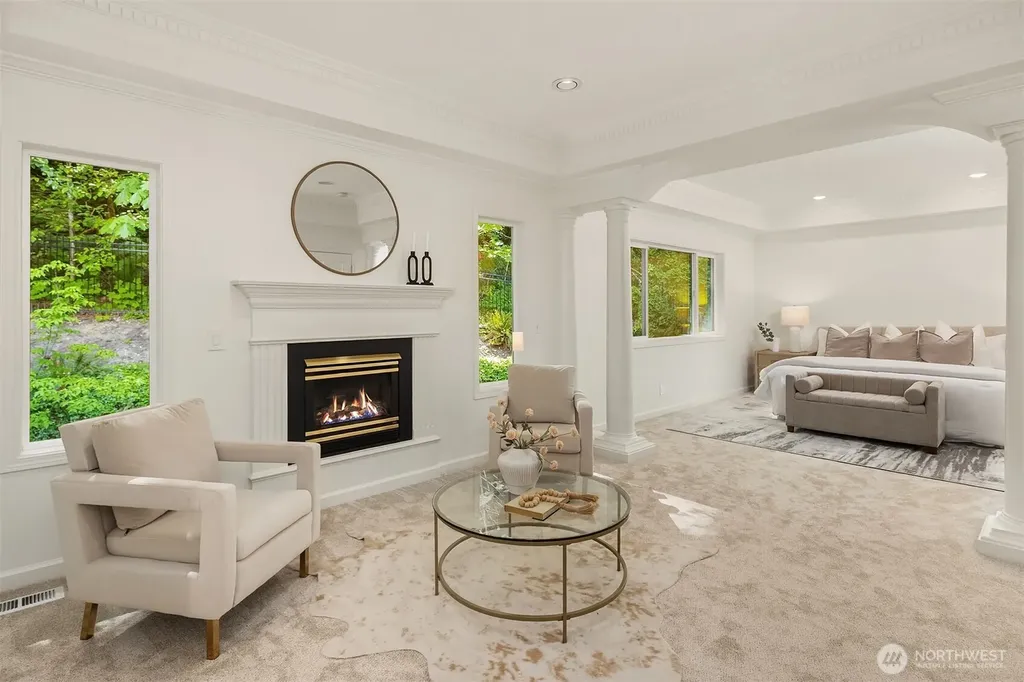 5677 193rd Place SE Issaquah WA 98027
