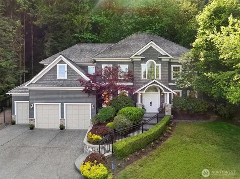 5677 193rd Place SE Issaquah WA 98027