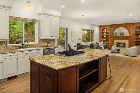 5677 193rd Place SE Issaquah WA 98027