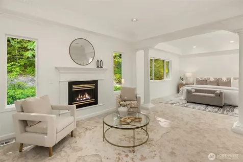 5677 193rd Place SE Issaquah WA 98027