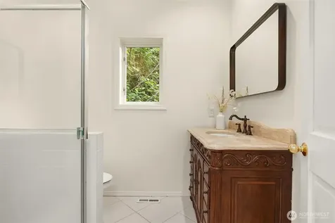 5677 193rd Place SE Issaquah WA 98027