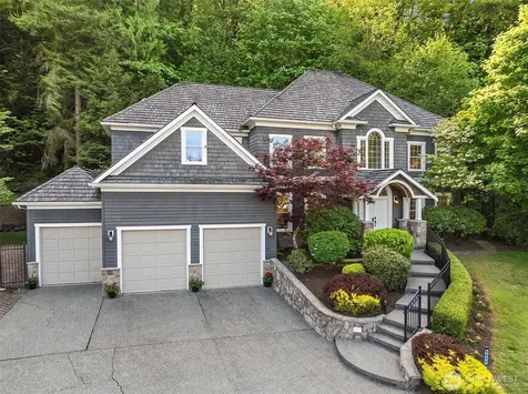 5677 193rd Place SE Issaquah WA 98027