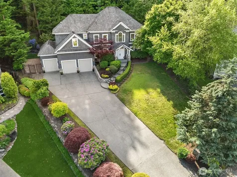 5677 193rd Place SE Issaquah WA 98027