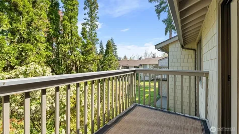 14629 NE 35th Street Bellevue WA 98007