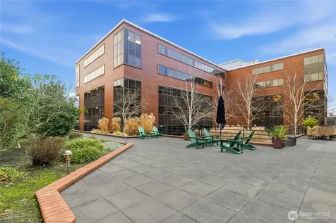275 W Roy Street Seattle WA 98119
