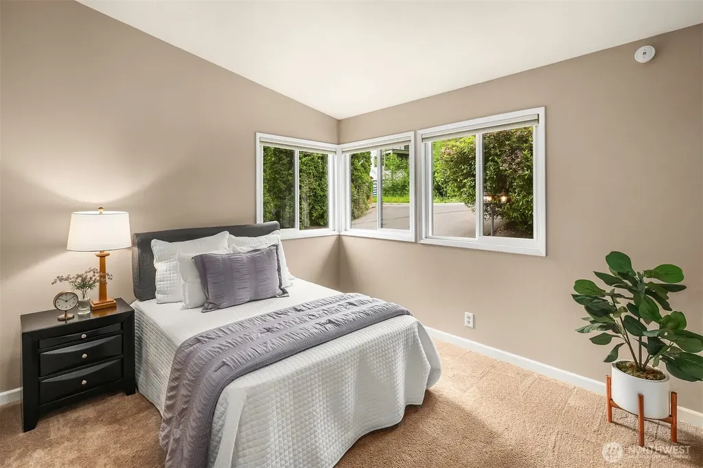 8634 NE 169th Street Kenmore WA 98028