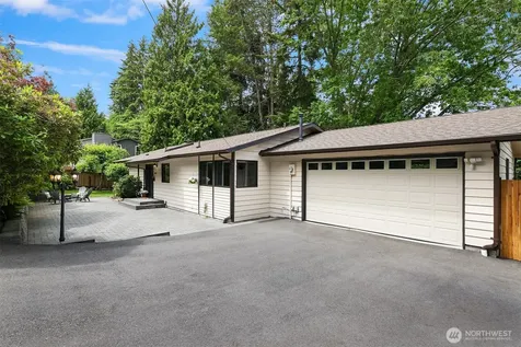 8634 NE 169th Street Kenmore WA 98028