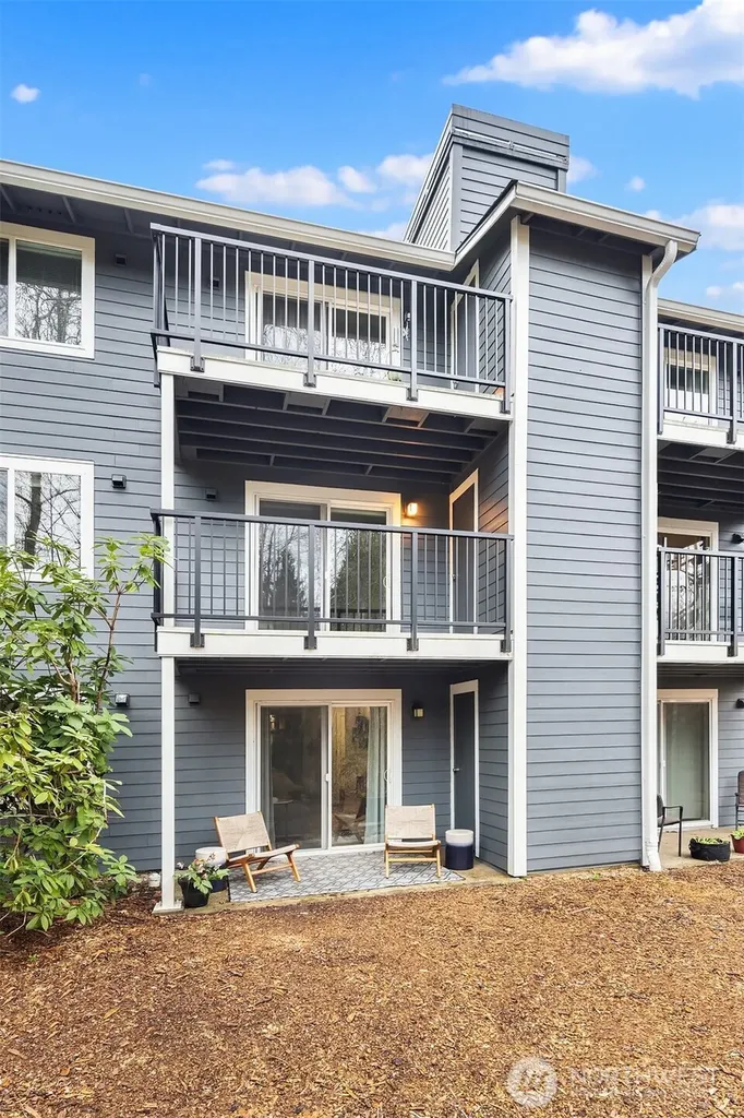 14006 181 Place Woodinville WA 98072
