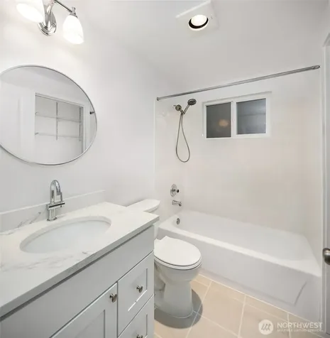 14006 181 Place Woodinville WA 98072