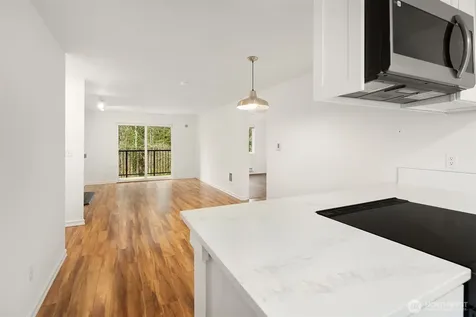 14006 181 Place Woodinville WA 98072