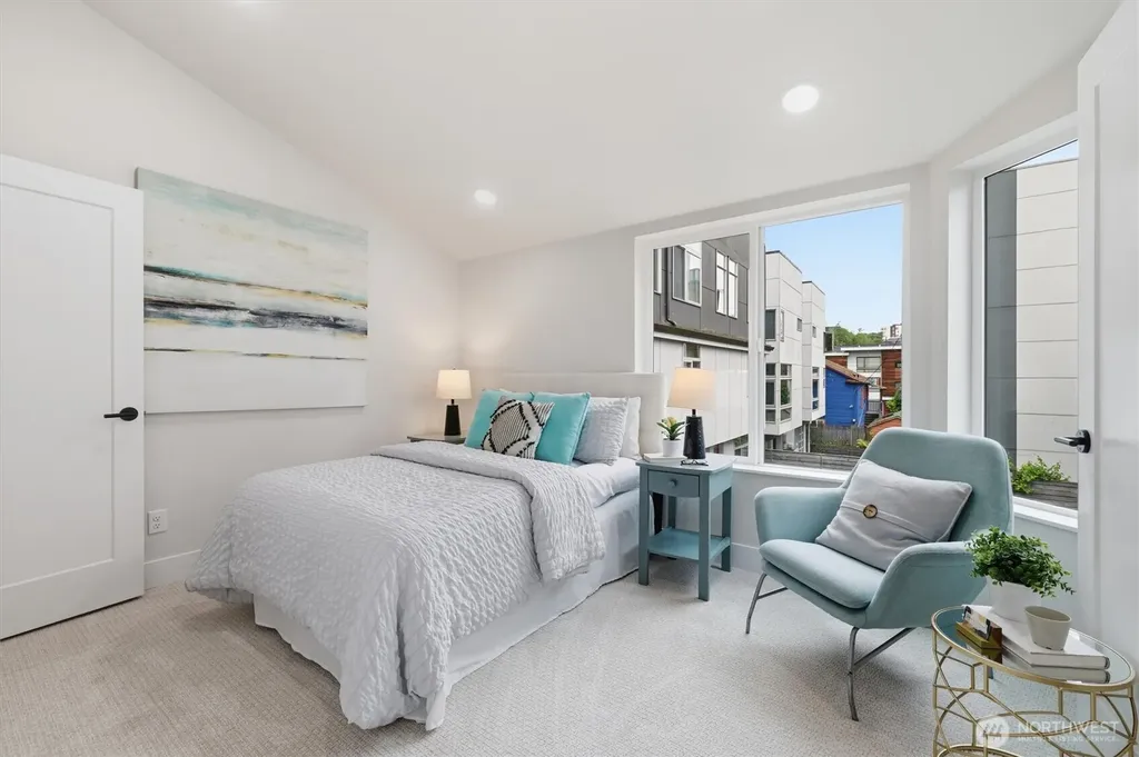 1409 29th Avenue Seattle WA 98122