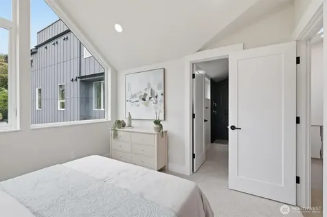 1409 29th Avenue Seattle WA 98122