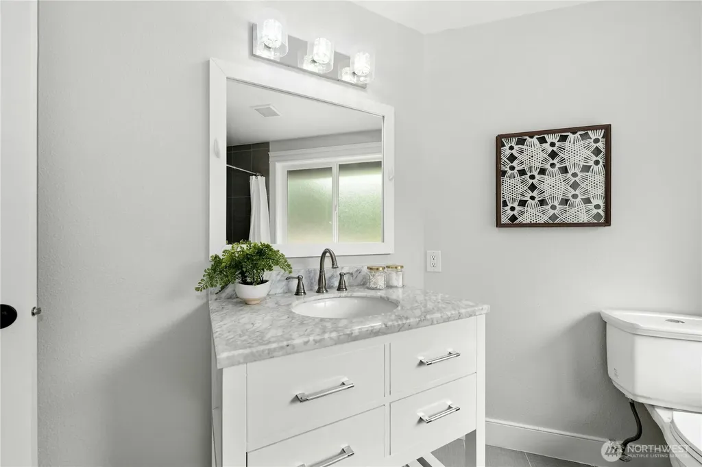 19521 SE 332nd Place Auburn WA 98092