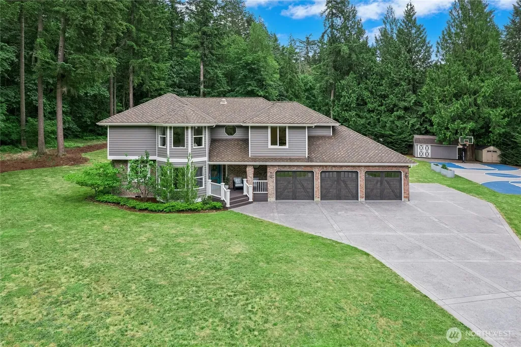 19521 SE 332nd Place Auburn WA 98092