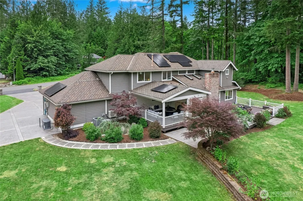 19521 SE 332nd Place Auburn WA 98092