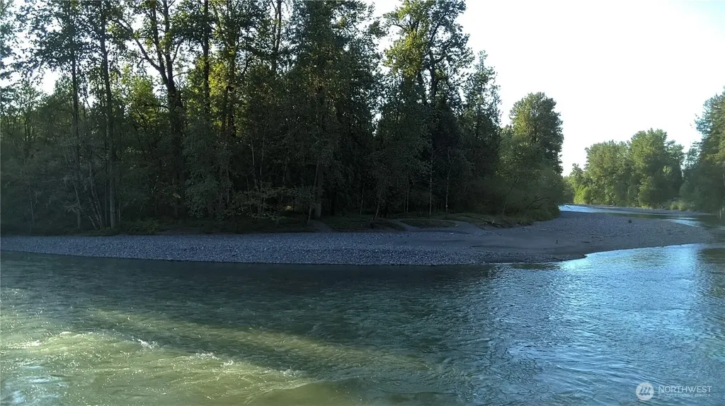 15901 108th Street E Puyallup WA 98374
