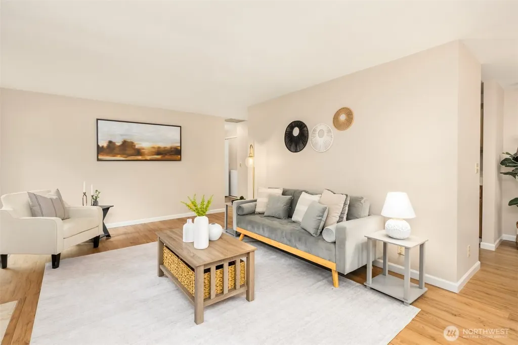 1011 Blue Heron Avenue NE Bainbridge Island WA 98110