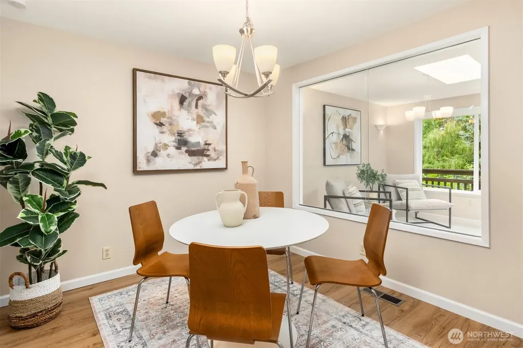 1011 Blue Heron Avenue NE Bainbridge Island WA 98110
