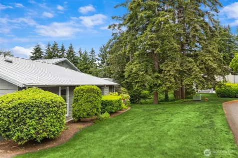 1011 Blue Heron Avenue NE Bainbridge Island WA 98110